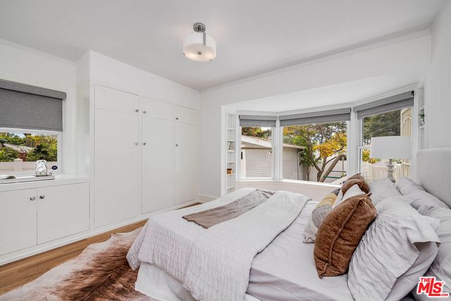 313 N Norton Avenue, Los Angeles, CA 90004