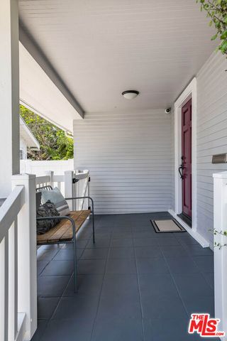 313 N Norton Avenue, Los Angeles, CA 90004