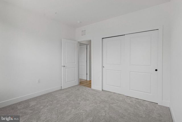 19826 LAVENDER DUST SQ, Ashburn, VA 20147