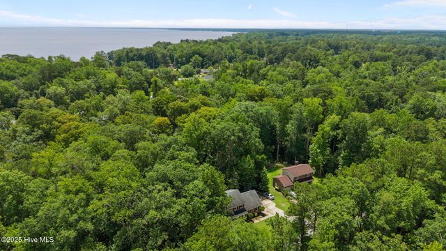 103 Little Rossie Road, New Bern, NC 28560