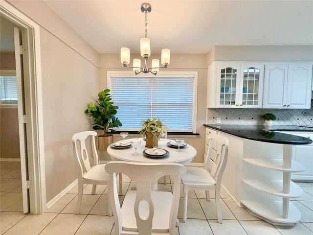 4027 Martinshire Drive, Houston, TX 77025