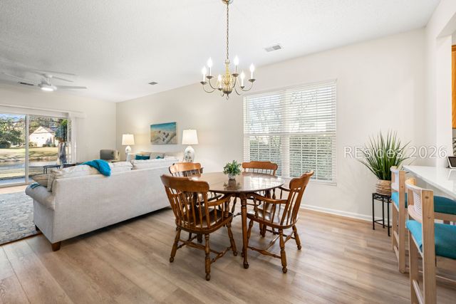 7 Sunbeam Dr, Bluffton, SC 29909