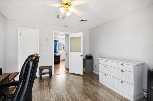 9721 N Pebble Drive, Kingman, AZ 86401