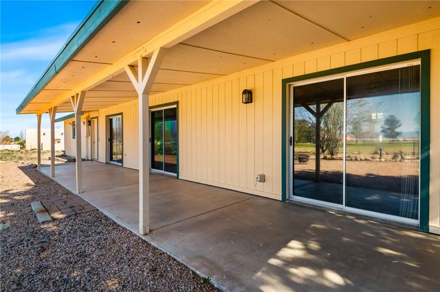 9721 N Pebble Drive, Kingman, AZ 86401