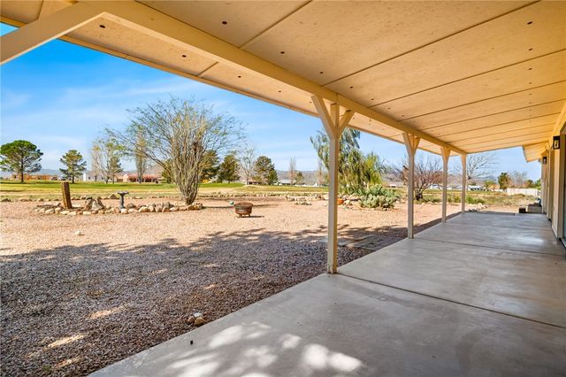 9721 N Pebble Drive, Kingman, AZ 86401