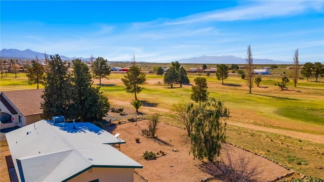 9721 N Pebble Drive, Kingman, AZ 86401