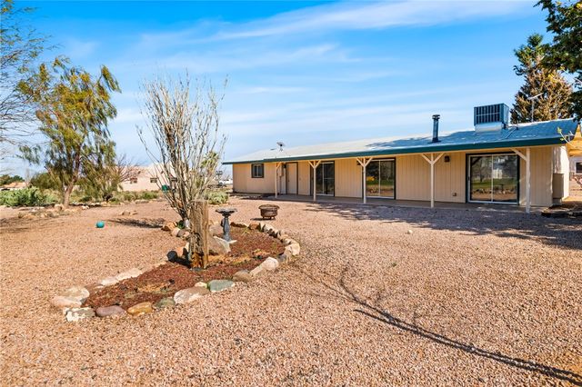 9721 N Pebble Drive, Kingman, AZ 86401