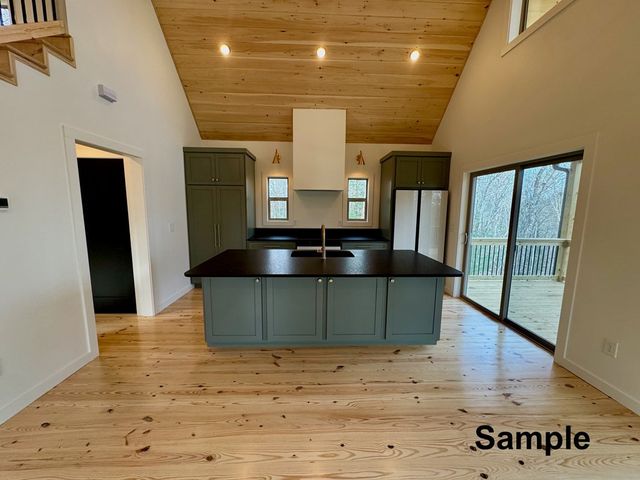 139 Hideout Lane, Murphy, NC 28906