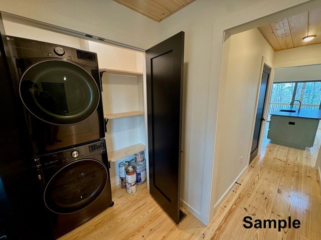 139 Hideout Lane, Murphy, NC 28906