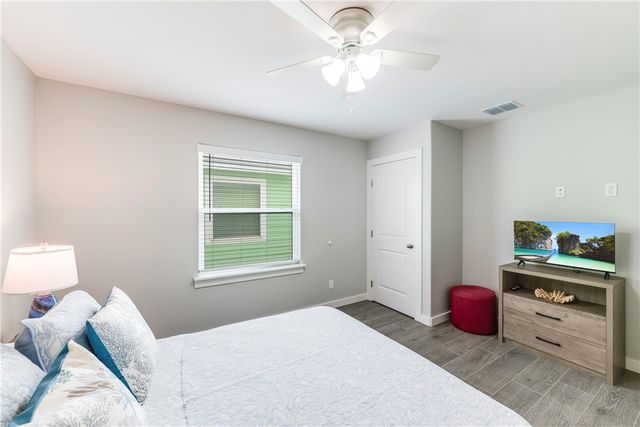 116 Redfish Lane, Port Aransas, TX 78373