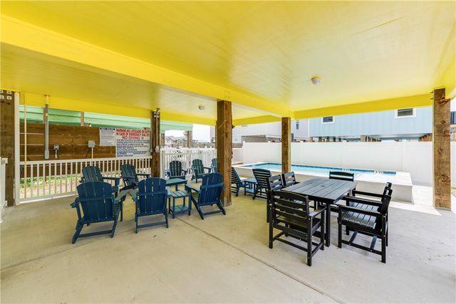 116 Redfish Lane, Port Aransas, TX 78373