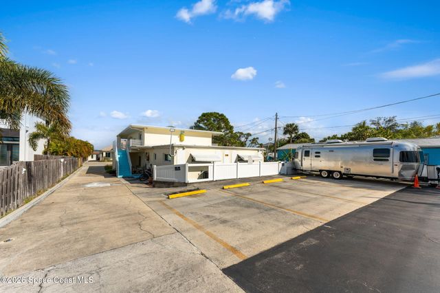 2189 Pineapple Avenue, Melbourne, FL 32935