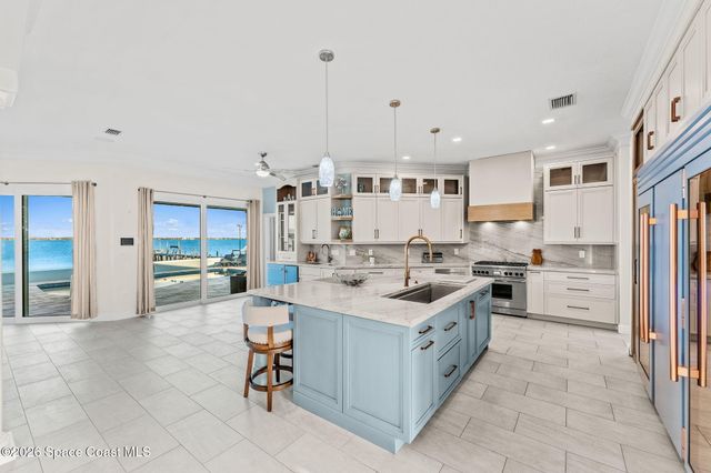 2189 Pineapple Avenue, Melbourne, FL 32935
