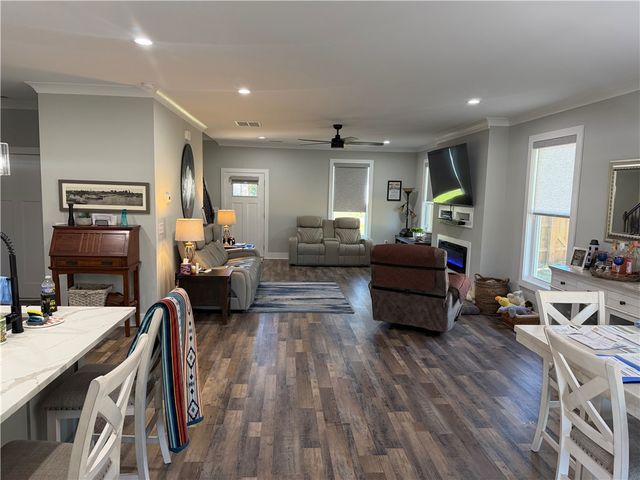 102 Turkey Trot Road, Williamston, SC 29697