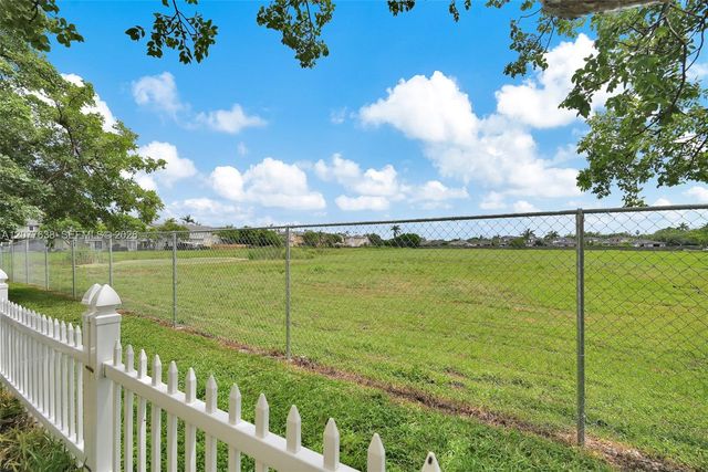134 SE 28th Terrace 5, Homestead, FL 33033