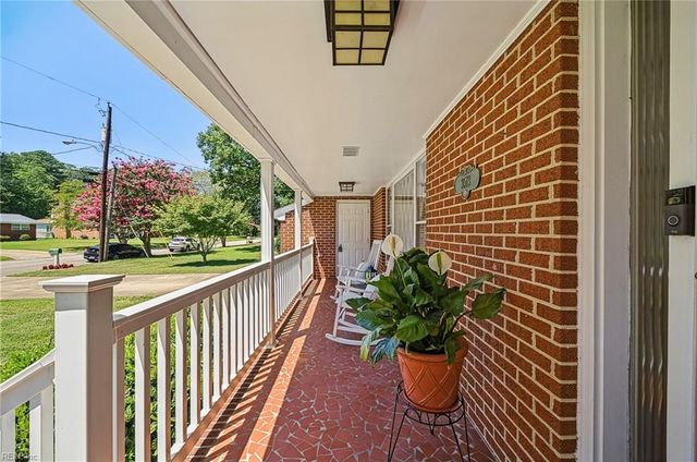 3513 Gentle RD, Portsmouth, VA 23703