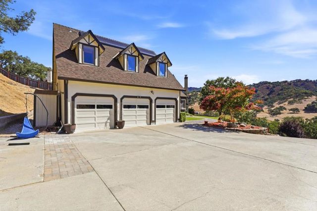 16955 Uvas Road, Morgan Hill, CA 95037