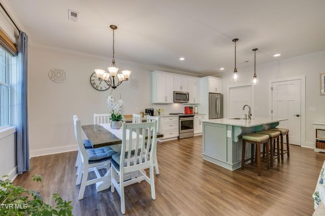 349 English Ivy Trail, Jonesborough, TN 37659