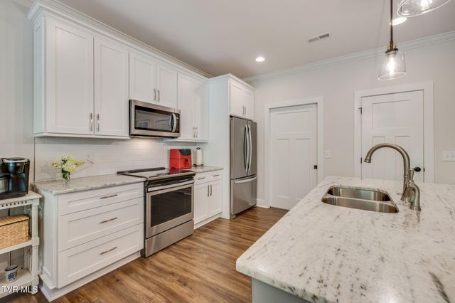 349 English Ivy Trail, Jonesborough, TN 37659