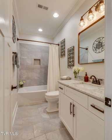 349 English Ivy Trail, Jonesborough, TN 37659