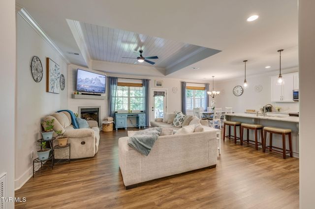 349 English Ivy Trail, Jonesborough, TN 37659