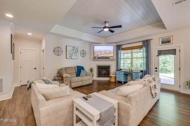 349 English Ivy Trail, Jonesborough, TN 37659