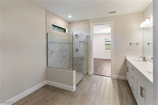 19001 Aqua Shore DR, Fort Myers, FL 33913