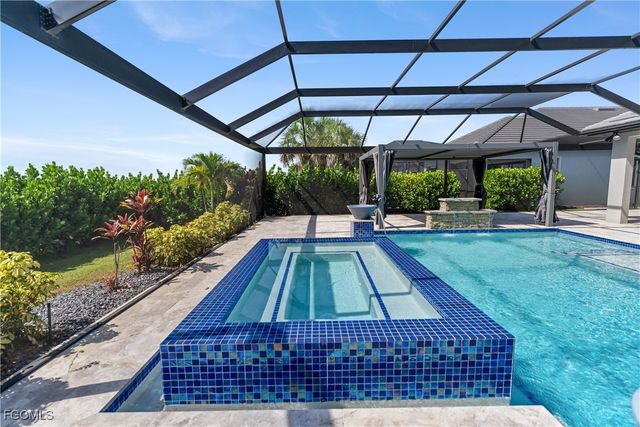 19001 Aqua Shore DR, Fort Myers, FL 33913