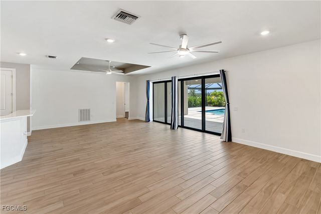 19001 Aqua Shore DR, Fort Myers, FL 33913