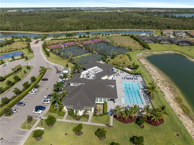 19001 Aqua Shore DR, Fort Myers, FL 33913