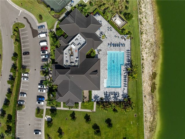 19001 Aqua Shore DR, Fort Myers, FL 33913