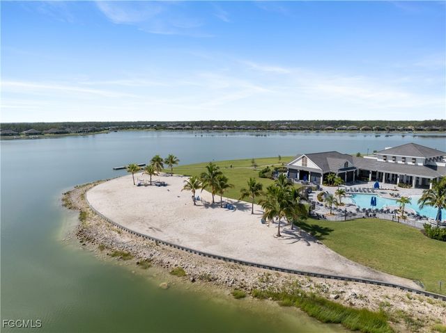 19001 Aqua Shore DR, Fort Myers, FL 33913