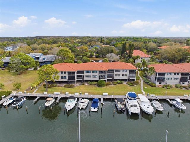 1802 MARINER DRIVE 30, Tarpon Springs, FL 34689