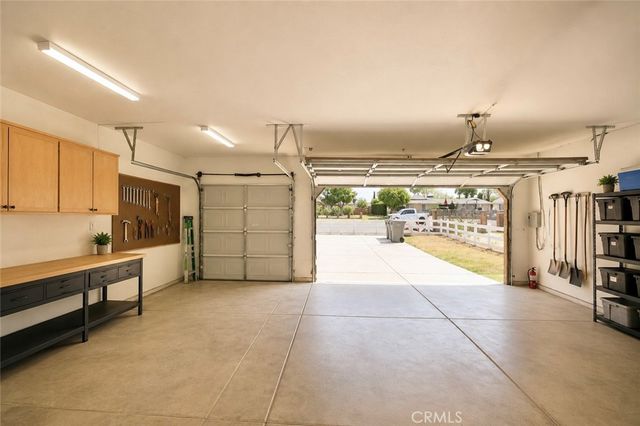 18376 Main, Hesperia, CA 92345