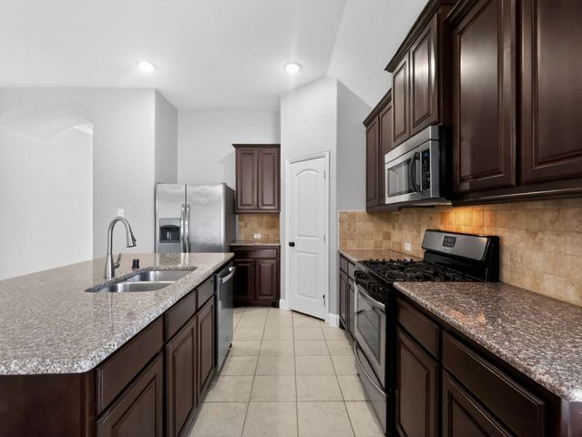 841 Cauble Drive, Fate, TX 75087