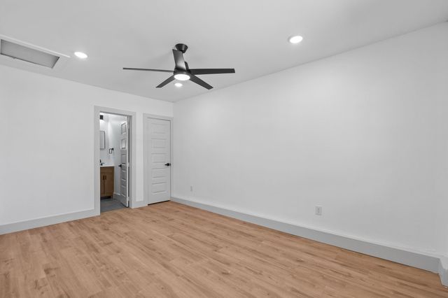 6505 Leaning Oaks Street, Dallas, TX 75241
