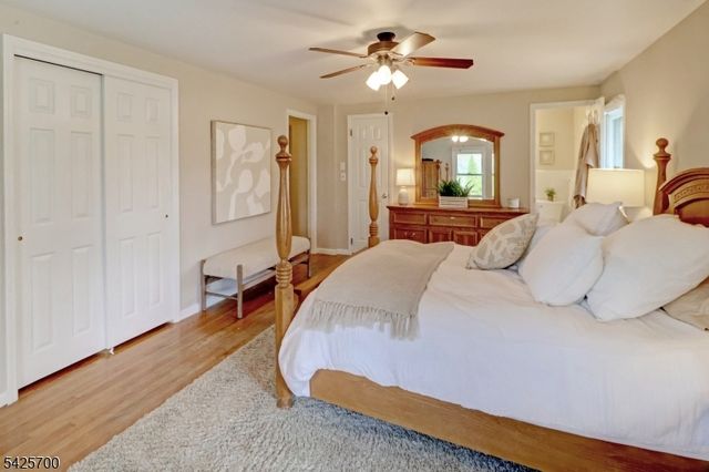 2 Midwood Dr, Florham Park Boro, NJ 07932