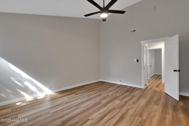 1505 Davis Street, Jacksonville, NC 28540