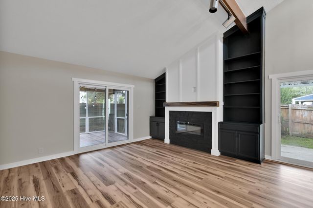 1505 Davis Street, Jacksonville, NC 28540