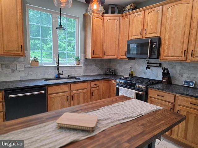 125 JAMIE LN, Coatesville, PA 19320