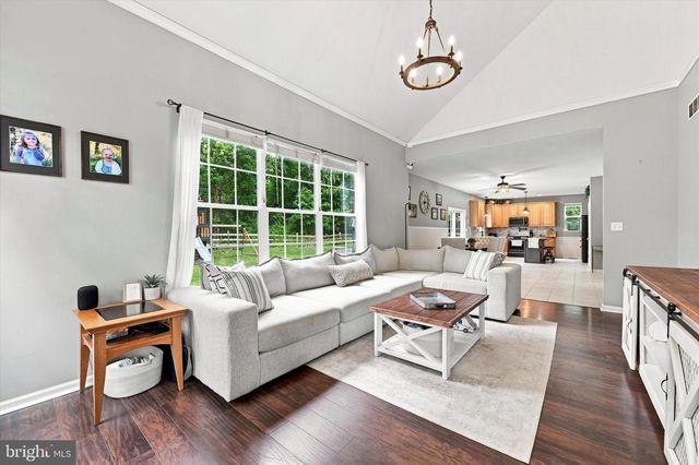 125 JAMIE LN, Coatesville, PA 19320