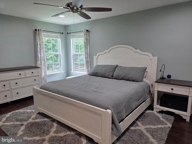 125 JAMIE LN, Coatesville, PA 19320