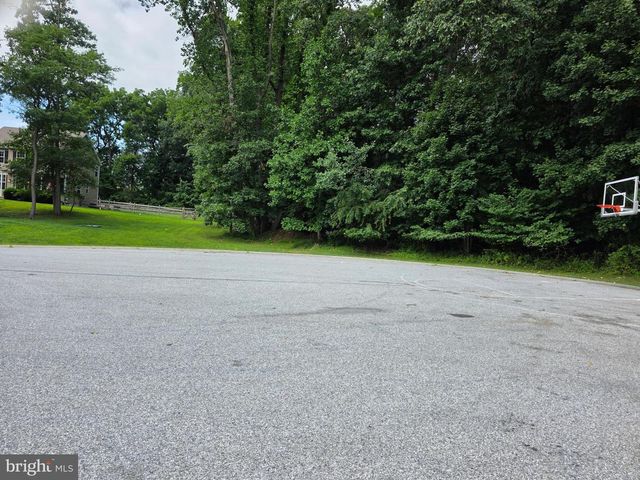 125 JAMIE LN, Coatesville, PA 19320
