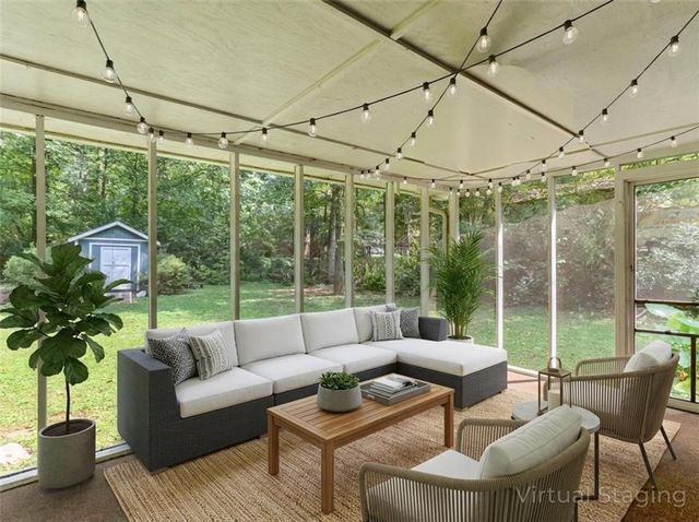 8294 Winston Way, Jonesboro, GA 30236