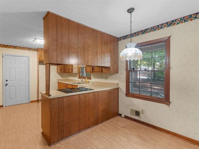 8294 Winston Way, Jonesboro, GA 30236