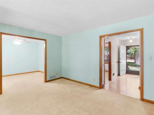 8294 Winston Way, Jonesboro, GA 30236