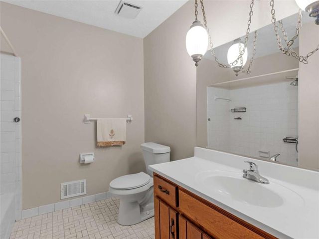 8294 Winston Way, Jonesboro, GA 30236