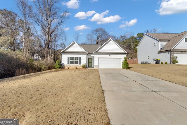 582 Griffin Street, Grantville, GA 30220