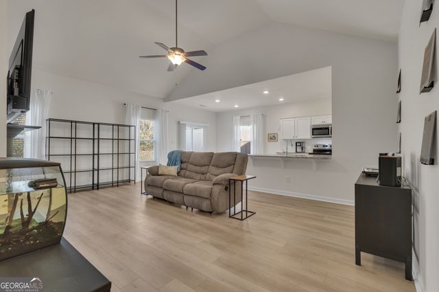 582 Griffin Street, Grantville, GA 30220