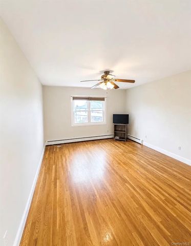 61 Mansion Avenue 2 Flr, Yonkers, NY 10704